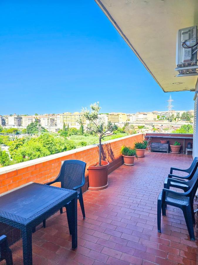 Sunset Terrace Attic Apartamento Roma